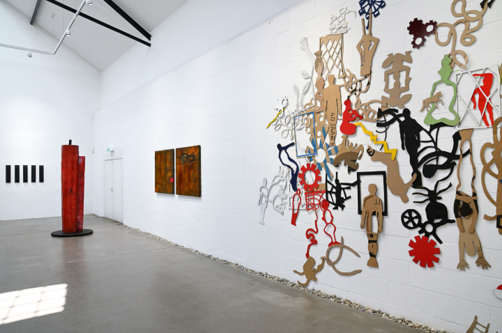 VIEWS: Blick in die Ausstellung views 1920x1277